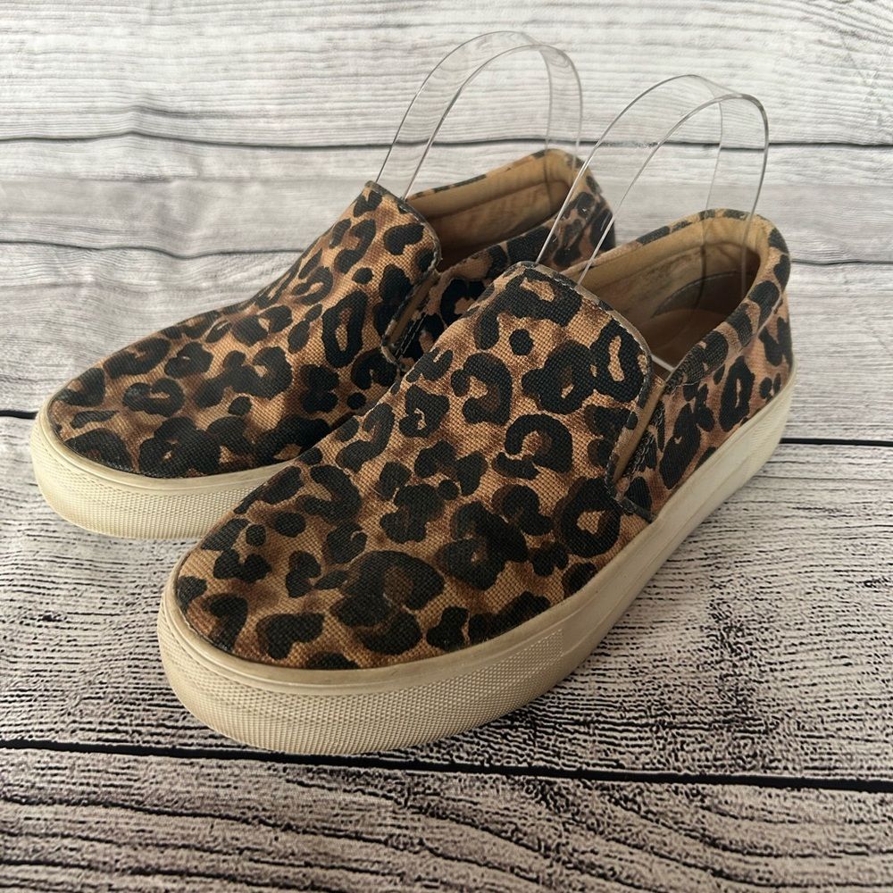 Steve Madden Platform Leopard Print Slip On Canva… - image 1